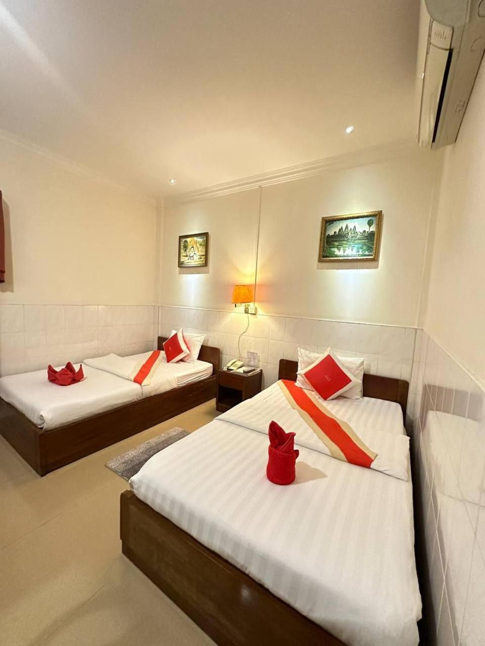 Nice Guesthouse Phnom Penh Exterior foto