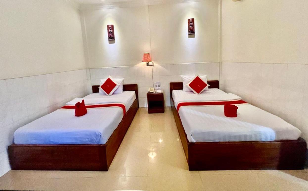 Nice Guesthouse Phnom Penh Exterior foto